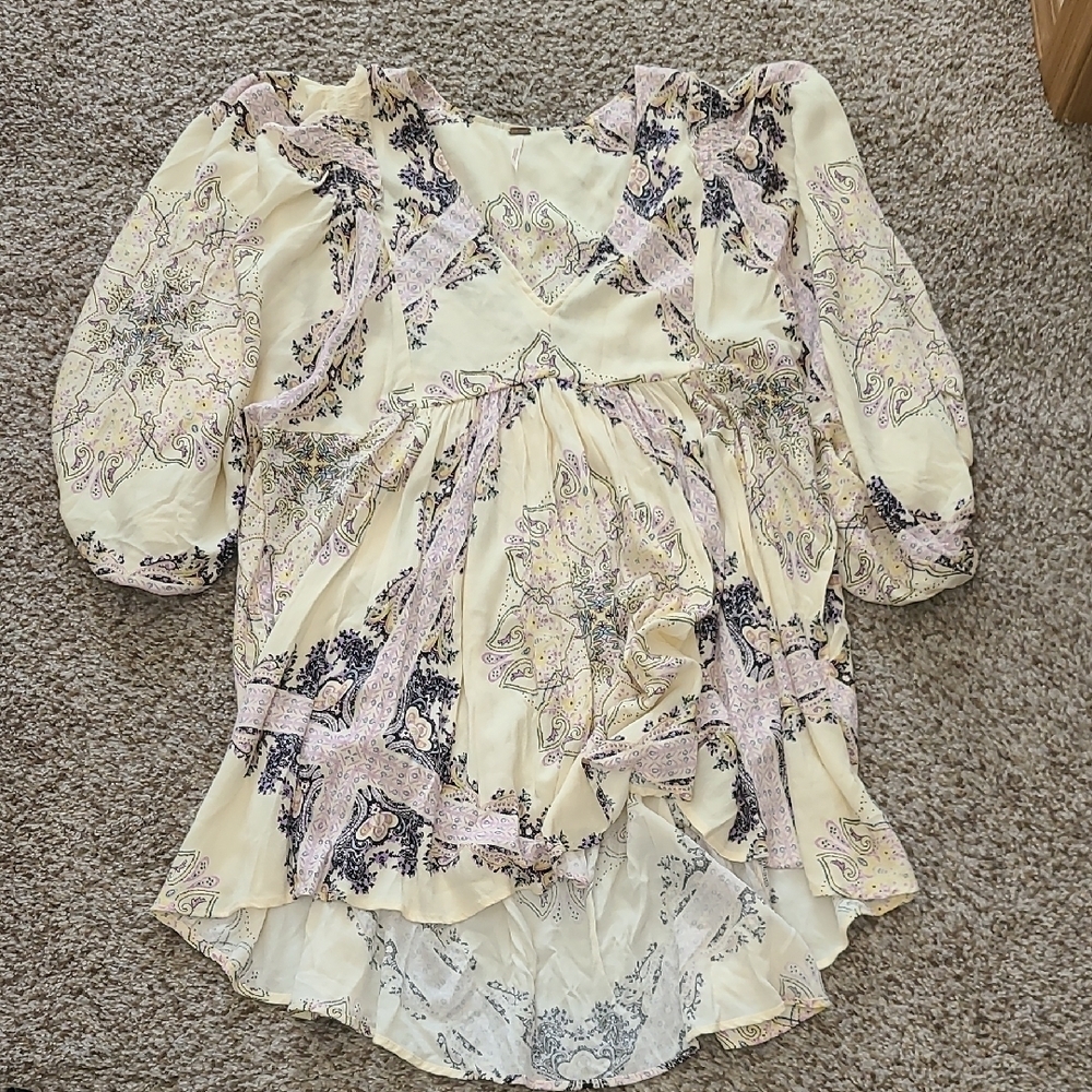 Free People Cream and Purple Puff Sleeve Ruffled Blouse
